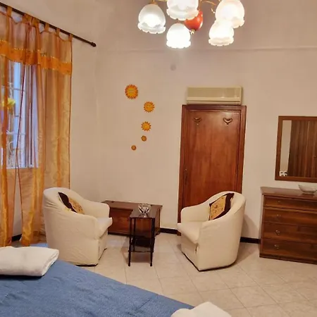 Casa Mariuccia Apartment *